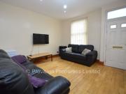 Beamsley Terrace, Hyde Park, Leeds LS6, 6 bed terraced...