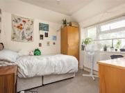 4 bedroom Semi detached house to rent in Beatty Avenue,...