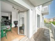 Beau 2 pièces avec balcon en parfait état