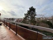 BEAU 2P DERNIER ETAGE VUE DEGAGEE