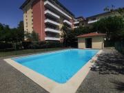 Beau 3 pieces avec parking et terrasse au pied des commerces