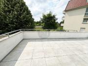Beau 4 pièces de 91m2, cuisine équipée, pergolas, terrasse à
