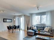 Beau 5 1 2 dans SteFoy avec stationnement JUILLET 2023