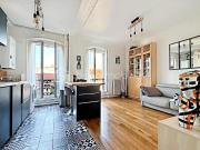 Beau deux pièces avec cave au 3ème étage avec ascenseur