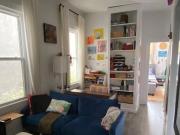Beau et Grand 1 chambre Vieux Hull Possible louer 6 ou... Beau et Grand 1 chambre Vieux Hull Possible louer 6 ou...