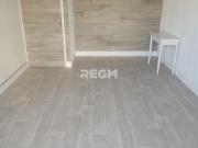 BEAU STUDIO A 200M de NATION refais a neuf avec grand balcon BEAU STUDIO A 200M de NATION refais a neuf avec grand balcon