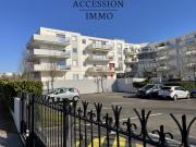 Beau Studio entièrement MEUBLE Dijon TOISON D'OR...