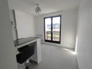 BEAU STUDIO lumineux refait proche facs rotonde et CHRU