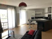 Beau T3 MEUBLE moderne Balcon Parking