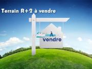 Beau terrain R2 à la vente à Tanja Balia. Superficie 102 m²