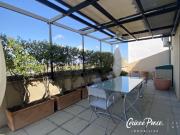 BEAUCAIRE PENHOUSE DE TYPE 7 PISCINE PRIVATIVE PLACE DE PARK