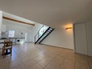 BEAUMONT PLATEAU. Petite maison de 42 m² + mezzanine...