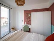 Beautiful 10 m² bedroom with terrace near Lyon