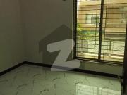 Beautiful 10 Marla Complete House For Rent In Izmir...