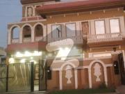 Beautiful 10 Marla House for sale Prime location &...