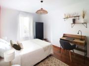 Beautiful 14 m² bedroom in coliving for rent in the...