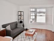 Beautiful 1 Bedroom Flat off Lewes Rd