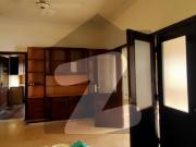 Beautiful 1 Kanal Full House Available For Rent Move In...