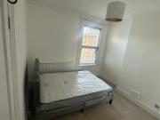 Beautiful 2 Bed Flat in South Wimbledon SW19