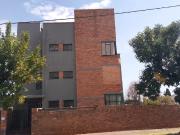 Beautiful 2 bedroom flat in forest hill jhb south