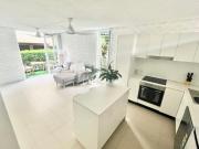 Beautiful 2 storey 2 bedroom Townhouse in St Lucia near...
