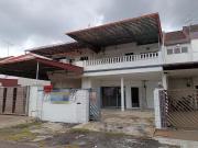 Beautiful 2 Stry Terrace House Fully Renovated Tmn...