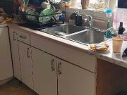 Beautiful 2bedroom Suite Opposite To Enlee Park Upon...