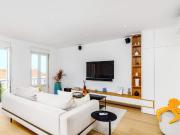 Beautiful 2BR flat w/ River views by Homeful Homes