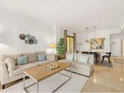 Beautiful 3 Bedroom Corner Apartment