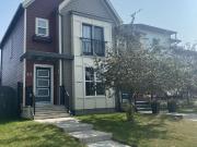 Beautiful 3 Bedroom Duplex in Walden