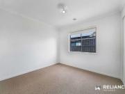 Beautiful 3 Bedroom Home in Cornerstone Estate