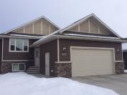 Beautiful 3 Bedroom Main Floor W/attached Garage In Laredo!