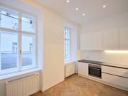 Beautiful 3 room apartment in typical Viennese style