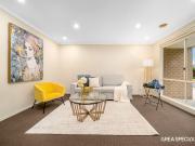 Beautiful 4 Bedroom Family Home Close to All Amenities!