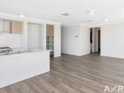beautiful 4 bedrooms house near new!