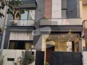 Beautiful 5 Marla Luxury Home For Sale Prime Location...