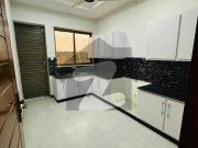 Beautiful 8 marla house for sale in faisal hills block a