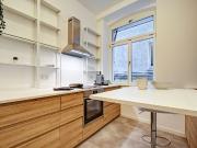 Beautiful and bright apartment in the south of Stuttgart...