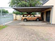 Beautiful and Spacious 4 Bedroom House to Let in...