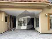 Beautiful Brand New 10 Marla House Located Near Entrance...