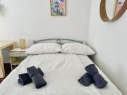 Beautiful & bright apartment in popular area, Vienna...