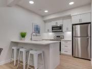 BEAUTIFUL & BRIGHT FURNISHED SUITE IN SETON