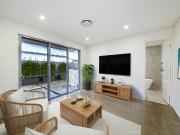 Beautiful brightwater luxury, style and space