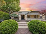 Beautiful Bungalo in Prestigious Medinide