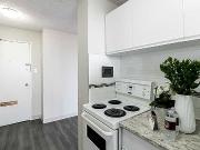 Beautiful Callingwood Two Bdrm Suite