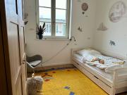 Beautiful, family friendly 4 room apartment with large...