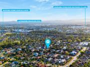 Beautiful Family Home! Huge 720sqm! Elevated allotment!