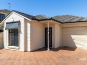 Beautiful Family Home in Convenient Ascot Park Location!