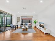 Beautiful Family Home in Prime Craigieburn Location!