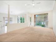 Beautiful Family Home in Quiet Robina Court